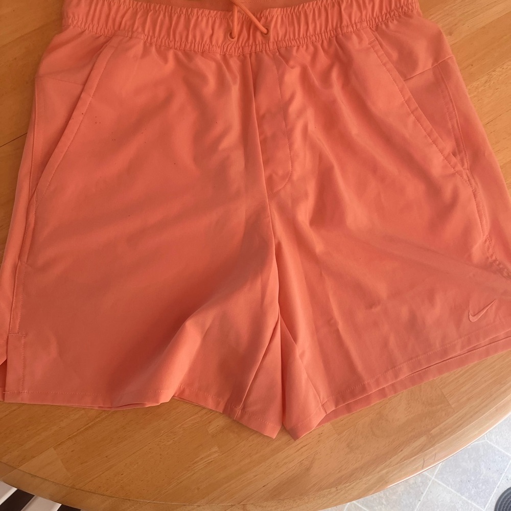 Nike Dri-fit Men’s Coral Short